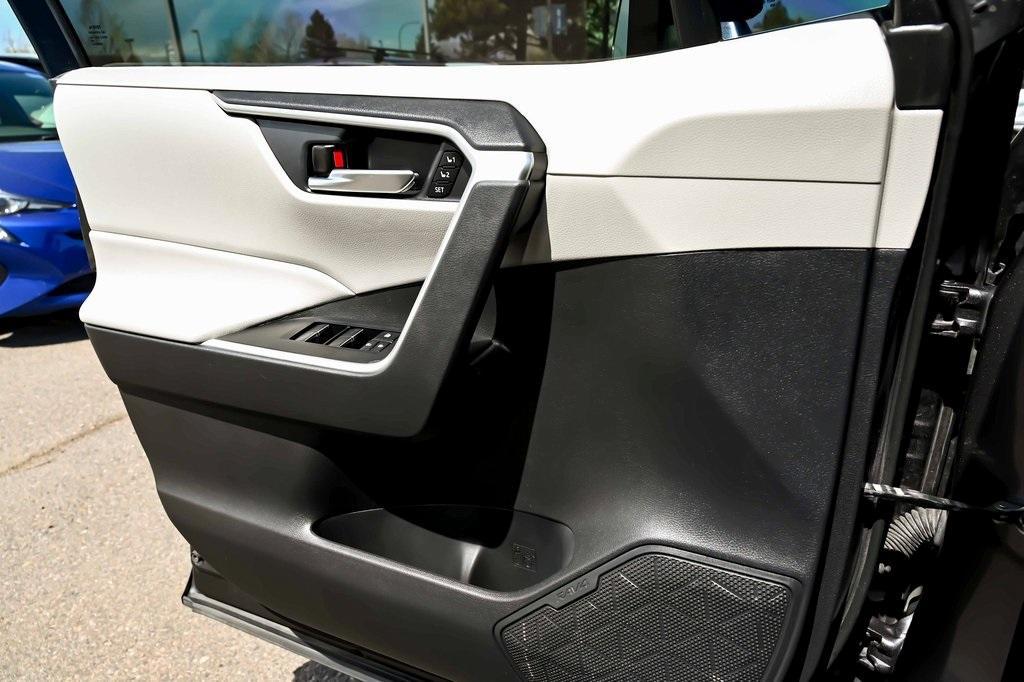 used 2021 Toyota RAV4 car, priced at $30,998
