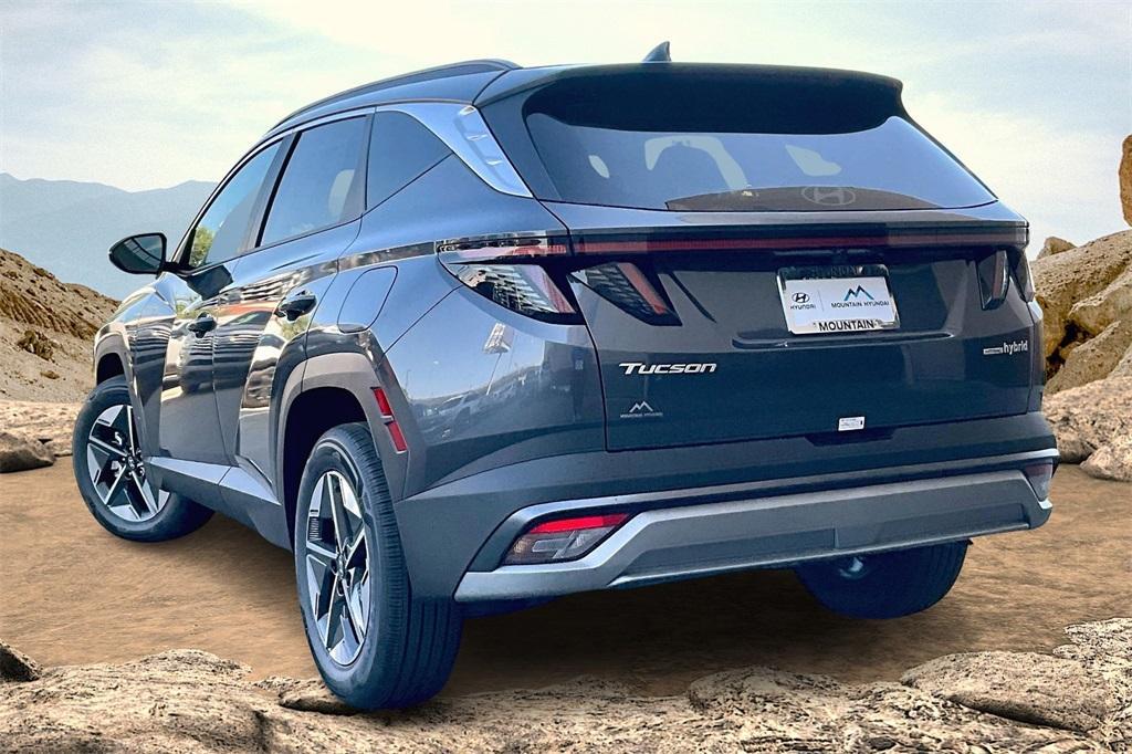new 2025 Hyundai TUCSON Hybrid car, priced at $32,415
