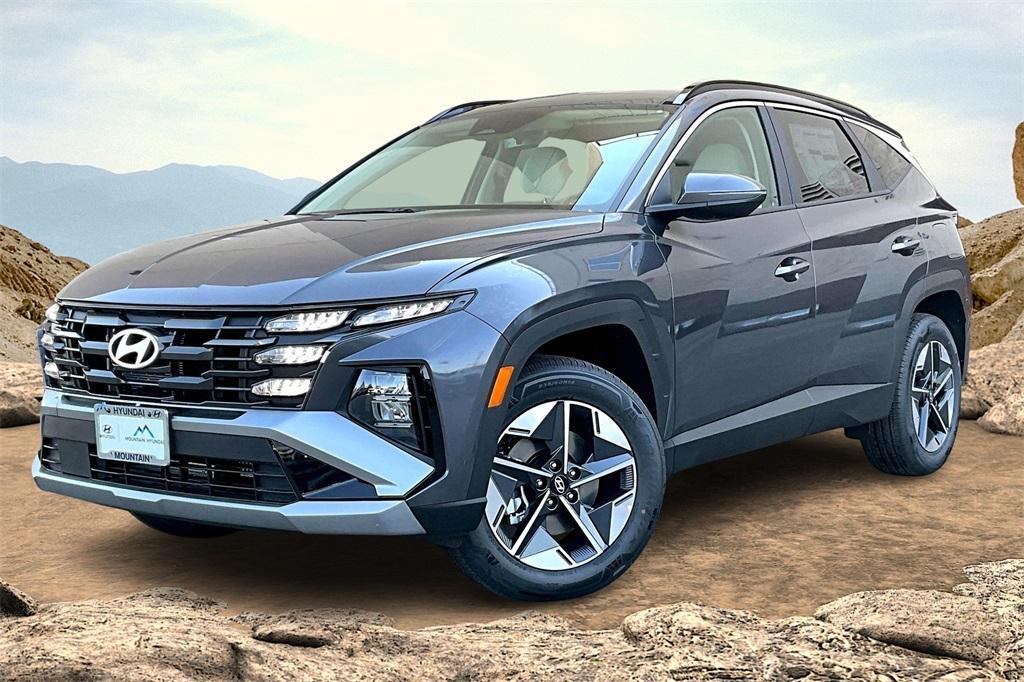 new 2025 Hyundai TUCSON Hybrid car, priced at $34,915