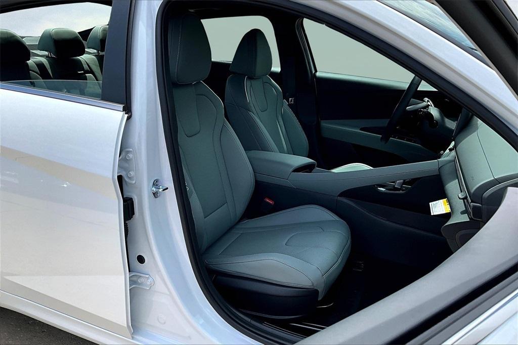 new 2025 Hyundai ELANTRA HEV car, priced at $27,140