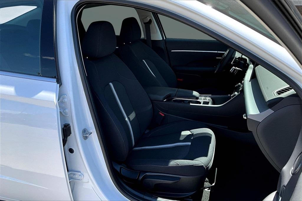 new 2025 Hyundai Sonata car, priced at $30,610