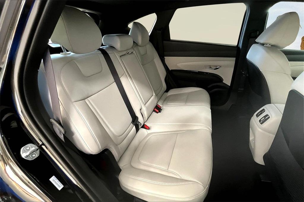 new 2025 Hyundai TUCSON Hybrid car, priced at $40,145