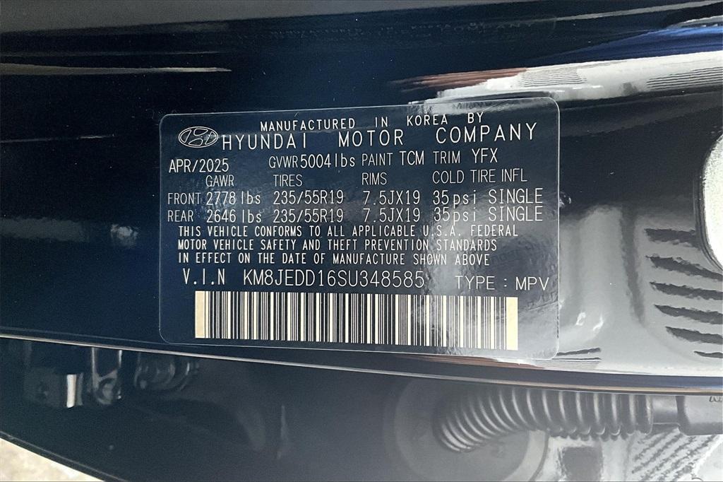 new 2025 Hyundai TUCSON Hybrid car, priced at $40,145