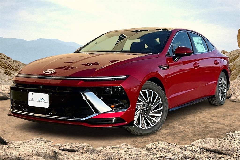 new 2025 Hyundai Sonata Hybrid car, priced at $38,520