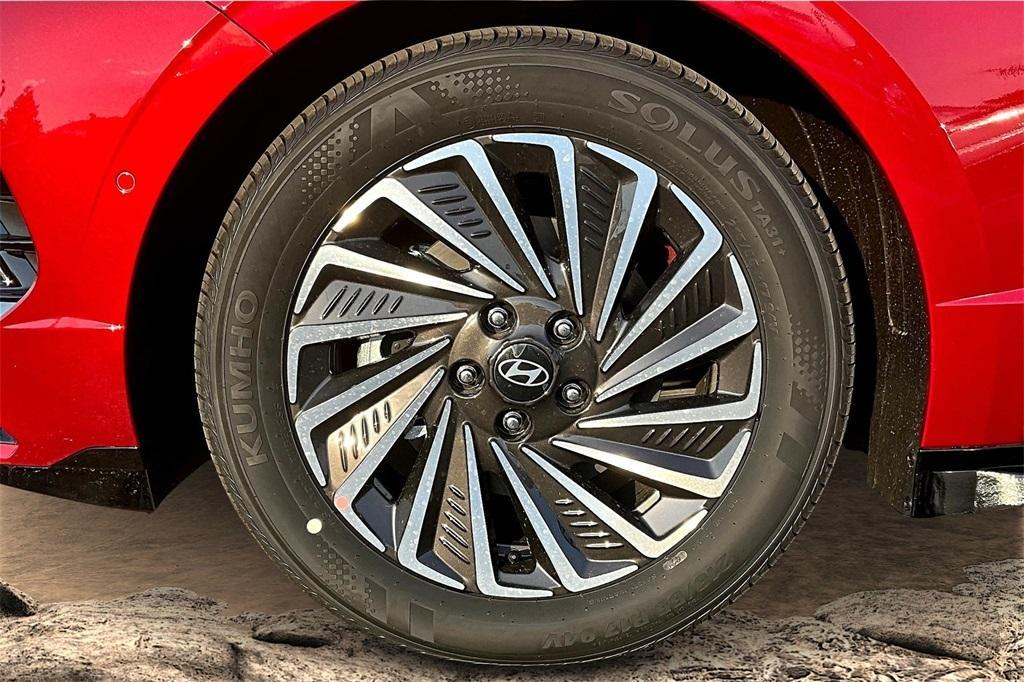 new 2025 Hyundai Sonata Hybrid car, priced at $38,520