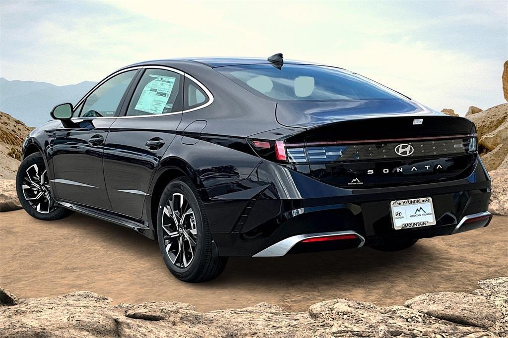 new 2025 Hyundai Sonata car, priced at $26,105