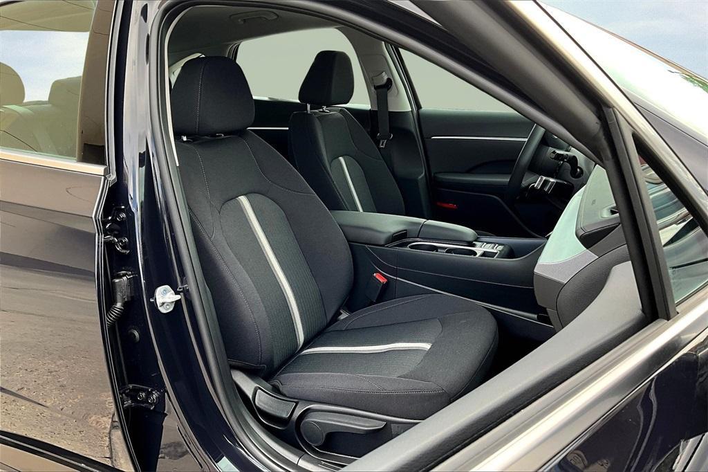 new 2025 Hyundai Sonata car, priced at $26,105