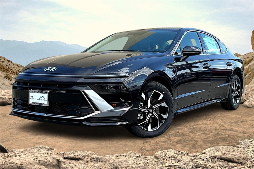new 2025 Hyundai Sonata car, priced at $26,105