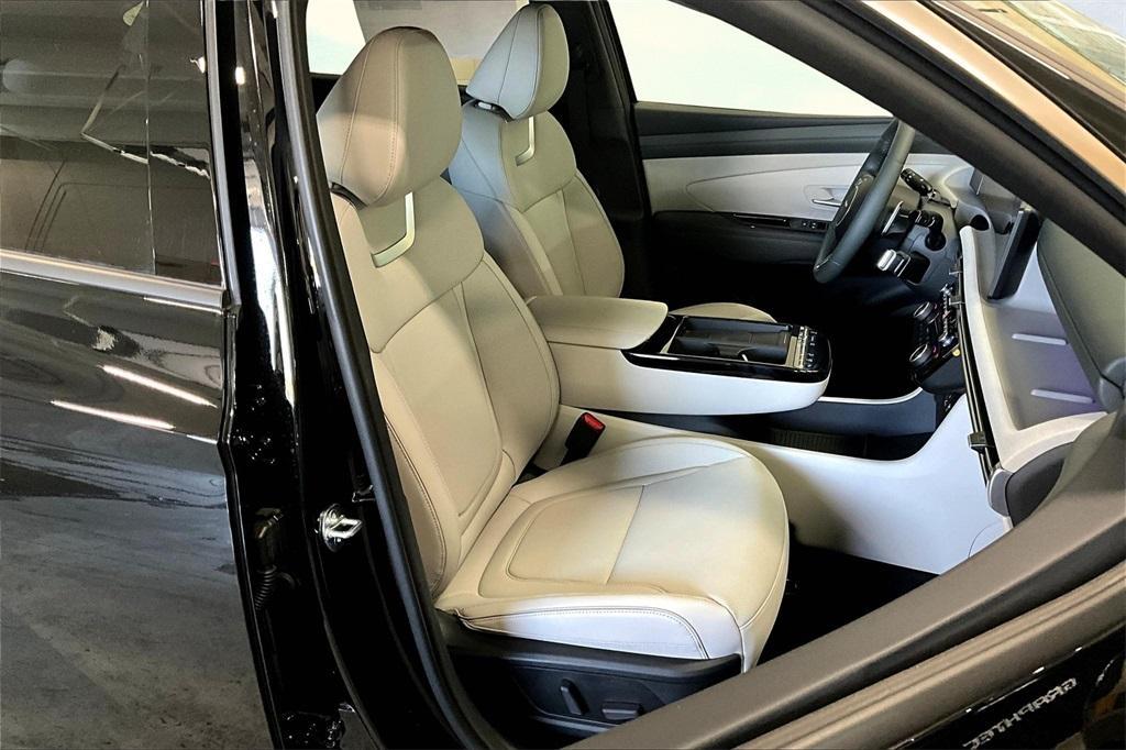 new 2025 Hyundai TUCSON Hybrid car, priced at $40,689