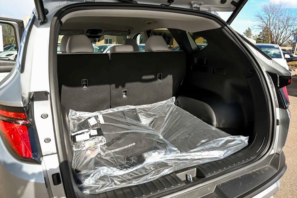 new 2025 Hyundai Tucson car, priced at $30,790