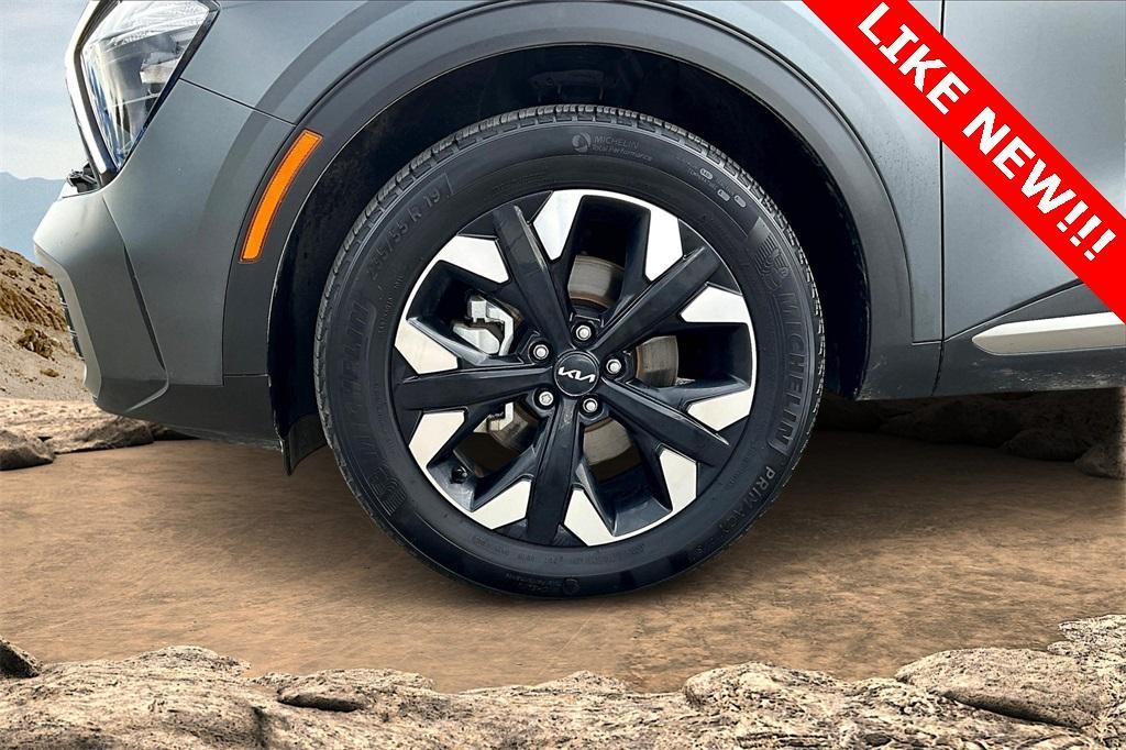 used 2023 Kia Sportage Plug-In Hybrid car, priced at $30,198