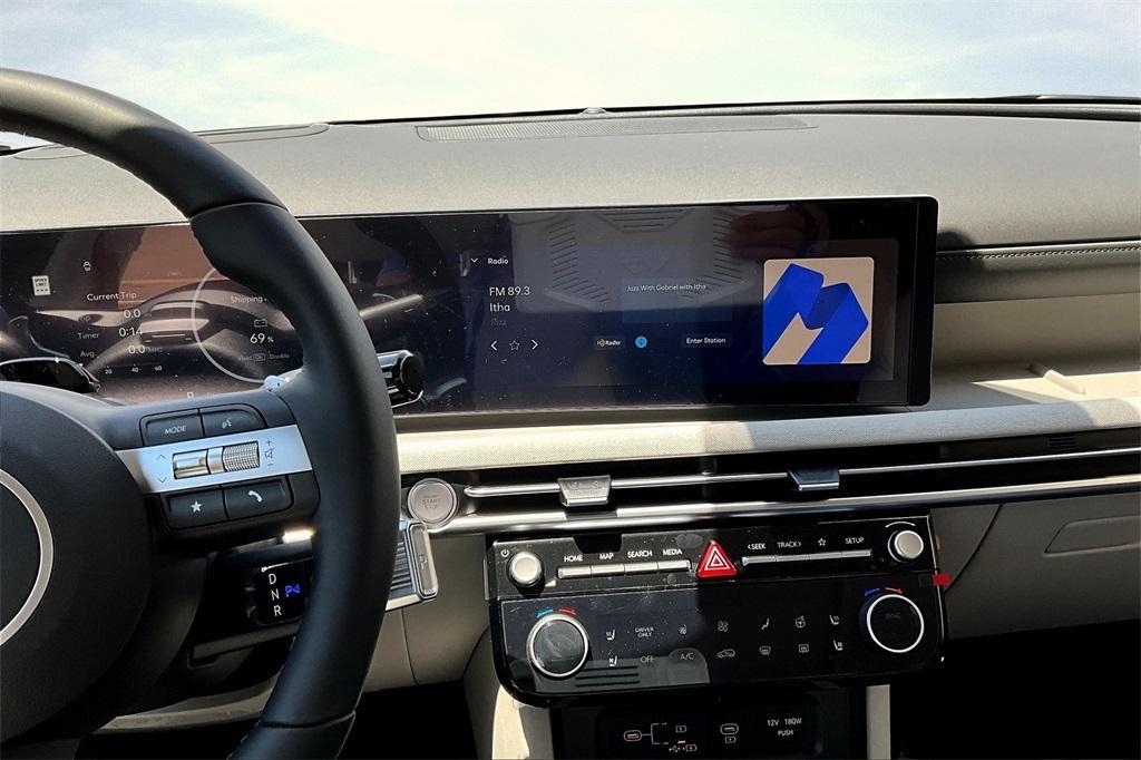 new 2025 Hyundai TUCSON Hybrid car, priced at $40,885