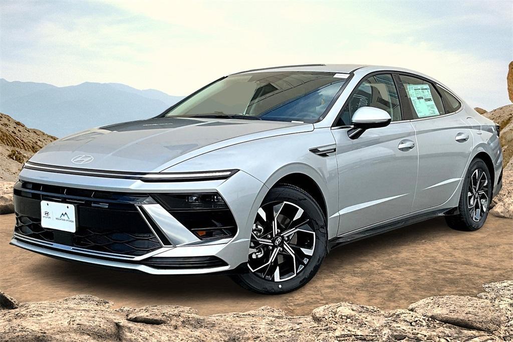 new 2025 Hyundai Sonata car, priced at $28,808