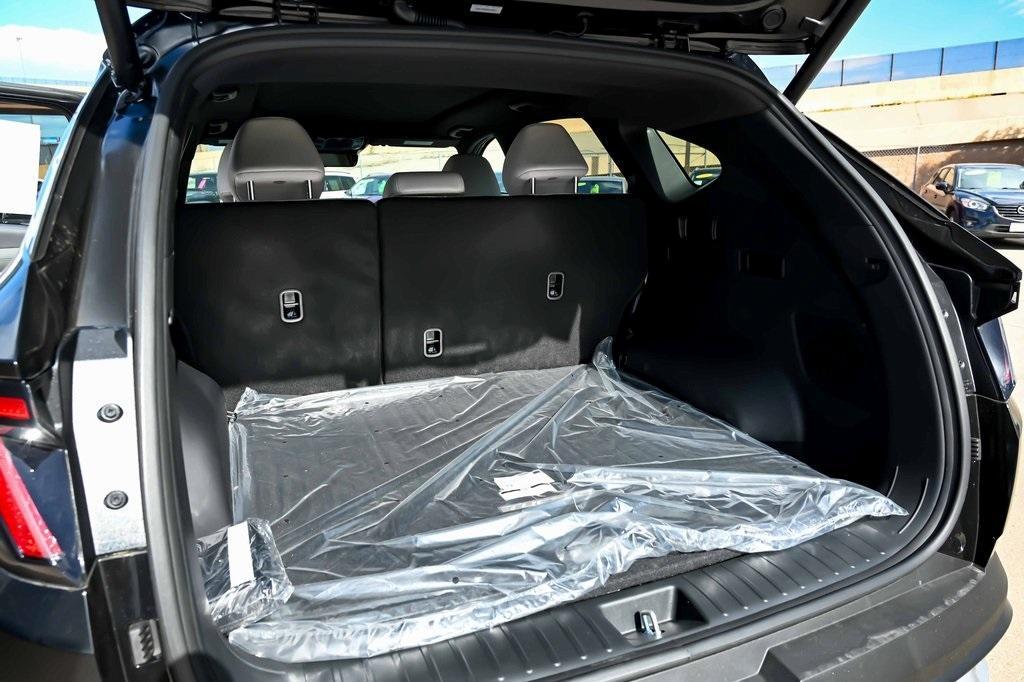 new 2025 Hyundai TUCSON Plug-In Hybrid car, priced at $47,800