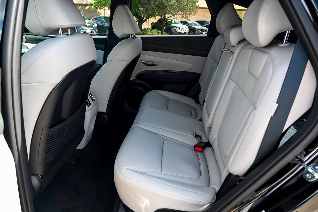 new 2025 Hyundai TUCSON Plug-In Hybrid car, priced at $47,800