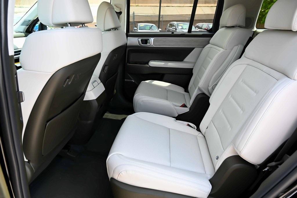 new 2025 Hyundai Santa Fe car, priced at $46,755