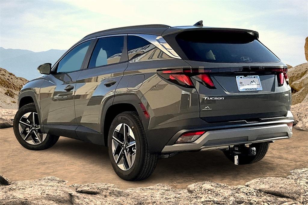 new 2025 Hyundai Tucson car, priced at $30,335