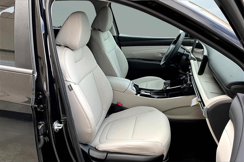 new 2025 Hyundai Tucson car, priced at $32,380