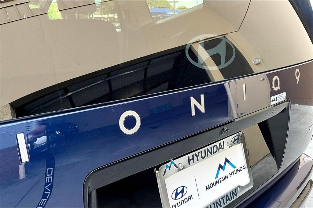 new 2026 Hyundai IONIQ 9 car, priced at $63,275