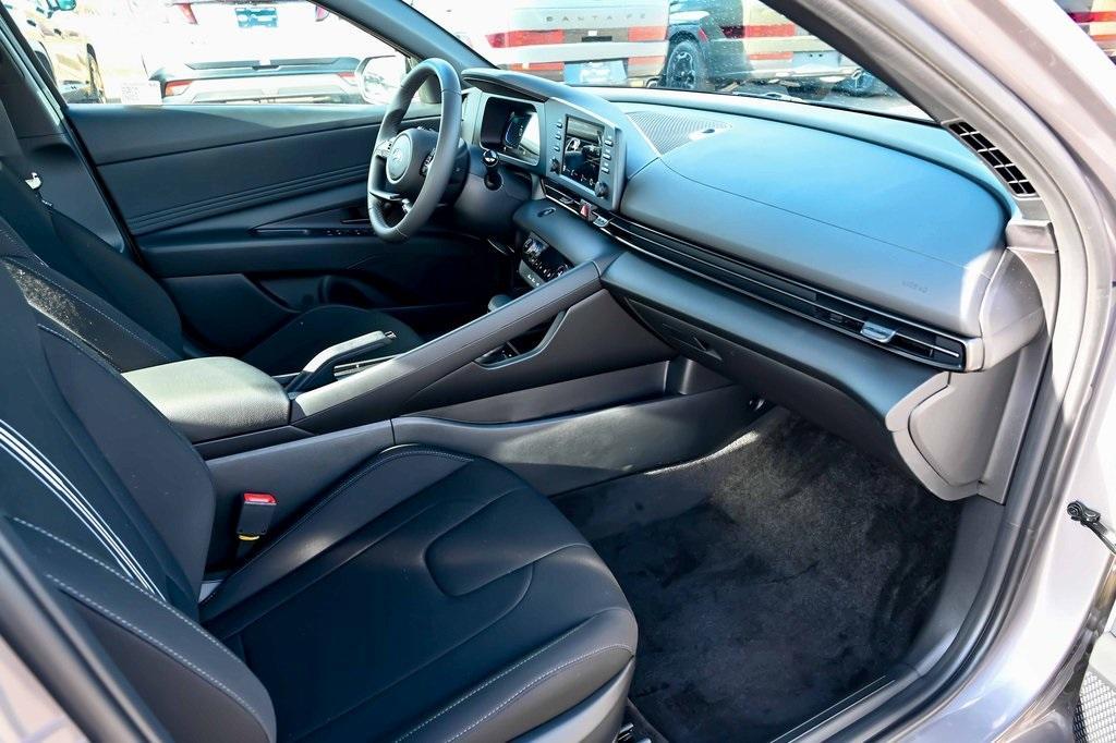 new 2025 Hyundai Elantra car, priced at $23,485