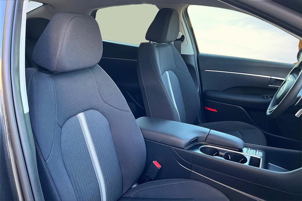 new 2025 Hyundai Sonata car, priced at $27,665