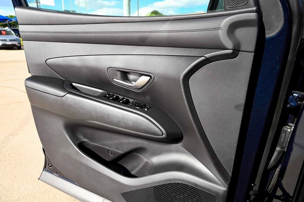 new 2025 Hyundai TUCSON Plug-In Hybrid car, priced at $40,590