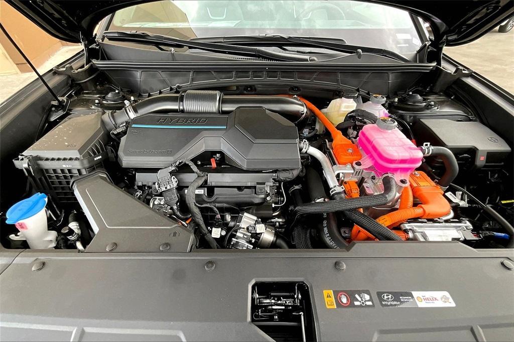 new 2025 Hyundai TUCSON Hybrid car, priced at $40,145