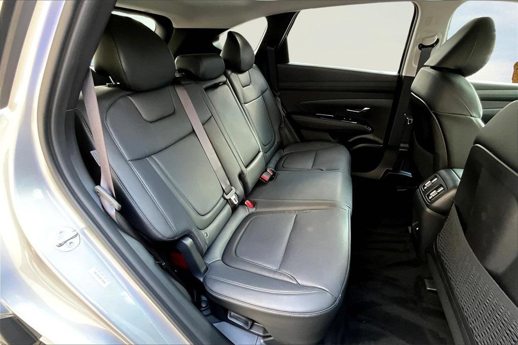 new 2025 Hyundai TUCSON Hybrid car, priced at $40,135