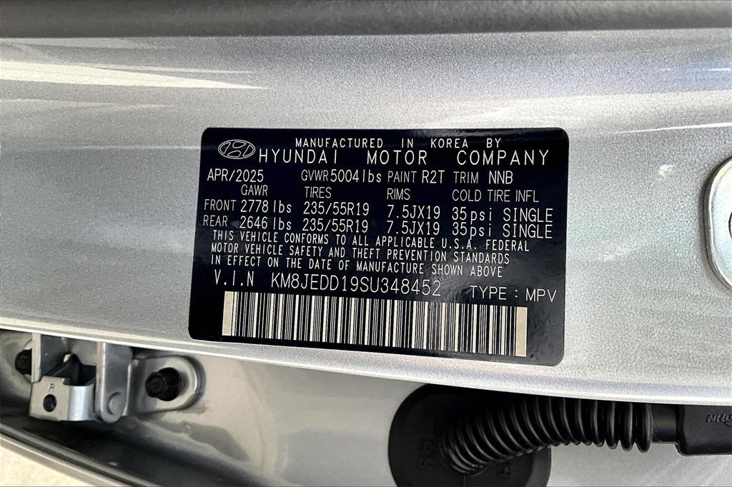 new 2025 Hyundai TUCSON Hybrid car, priced at $40,135