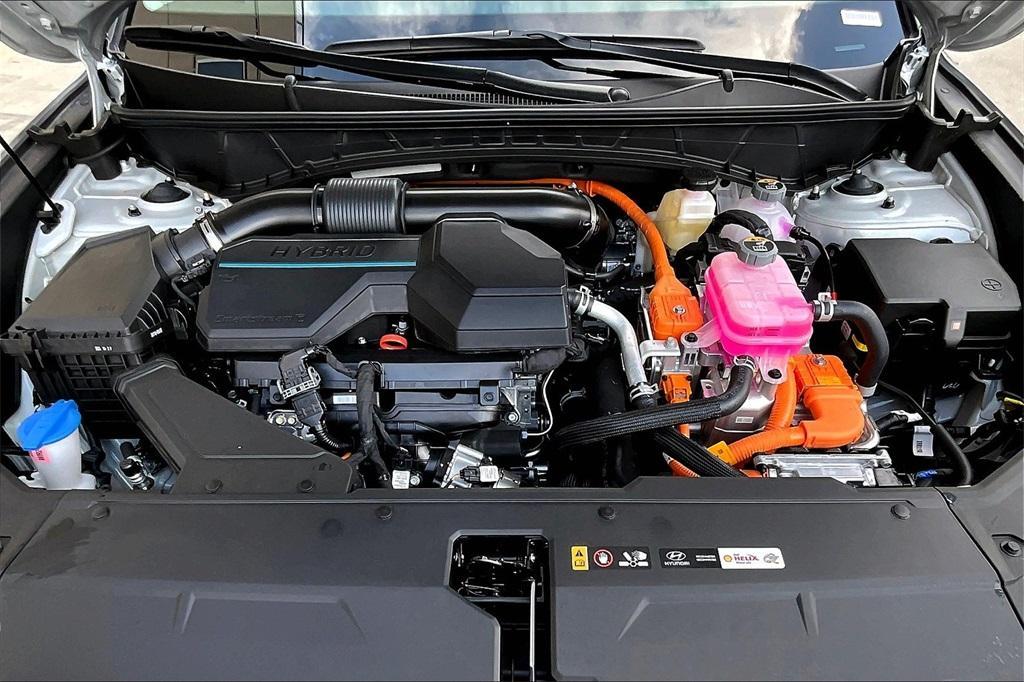 new 2025 Hyundai TUCSON Hybrid car, priced at $40,135