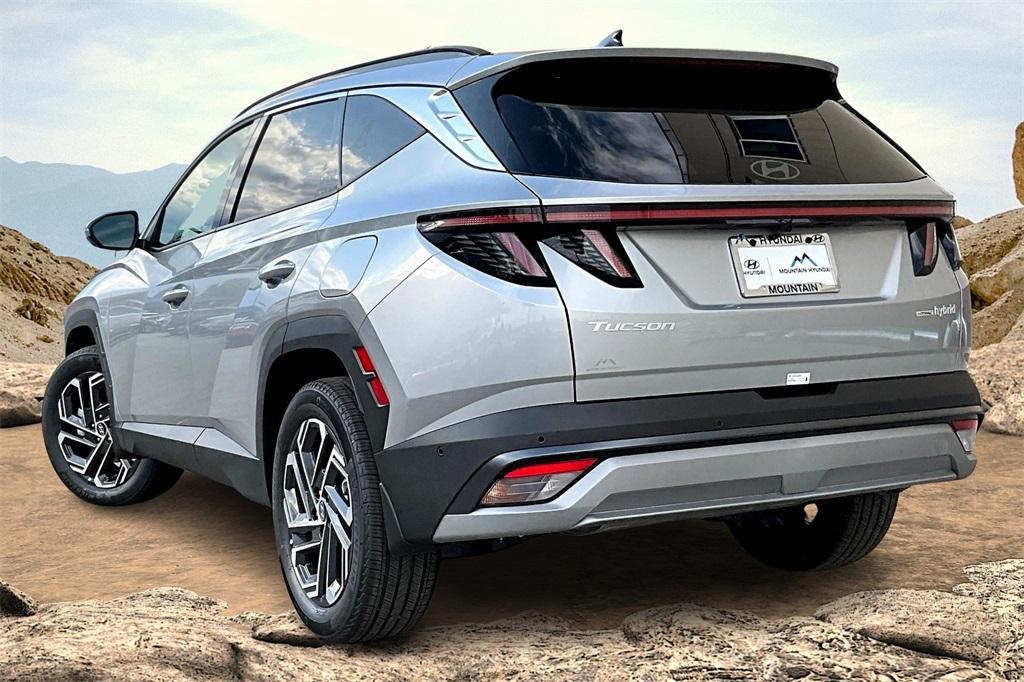 new 2025 Hyundai TUCSON Hybrid car, priced at $40,135