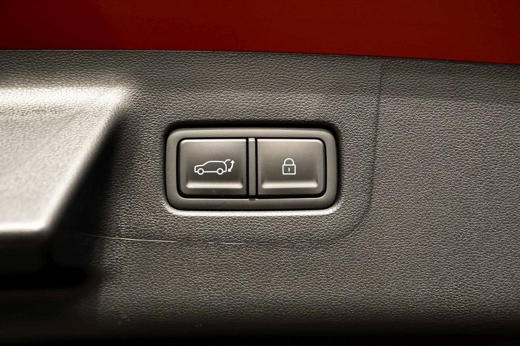 new 2025 Hyundai Santa Fe car, priced at $39,325