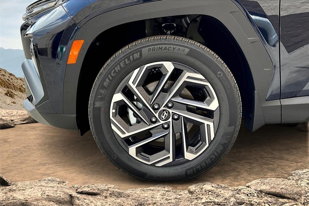 new 2025 Hyundai TUCSON Hybrid car, priced at $40,135