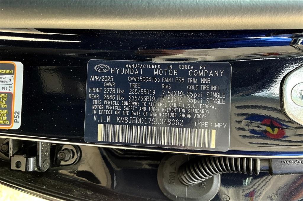 new 2025 Hyundai TUCSON Hybrid car, priced at $40,135