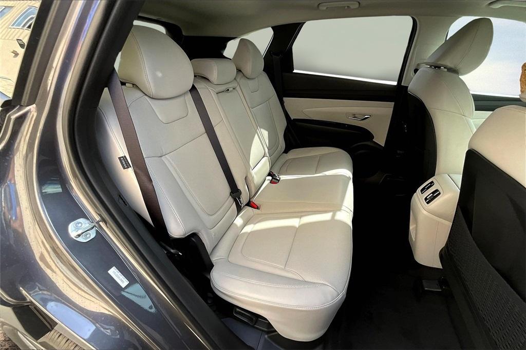 new 2025 Hyundai TUCSON Hybrid car, priced at $34,915