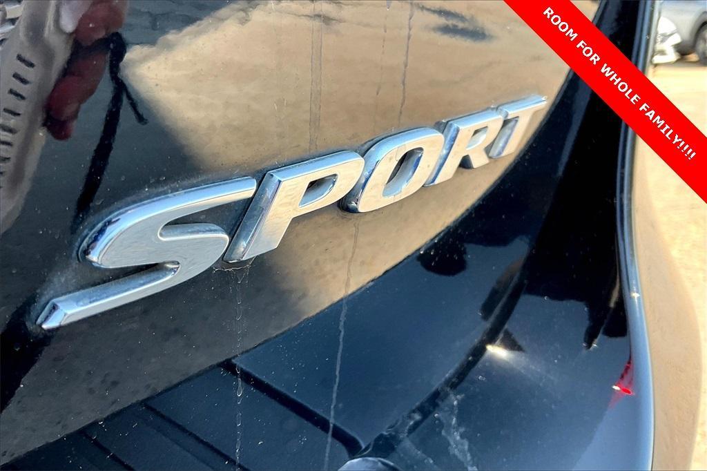 used 2023 Honda Odyssey car, priced at $35,017