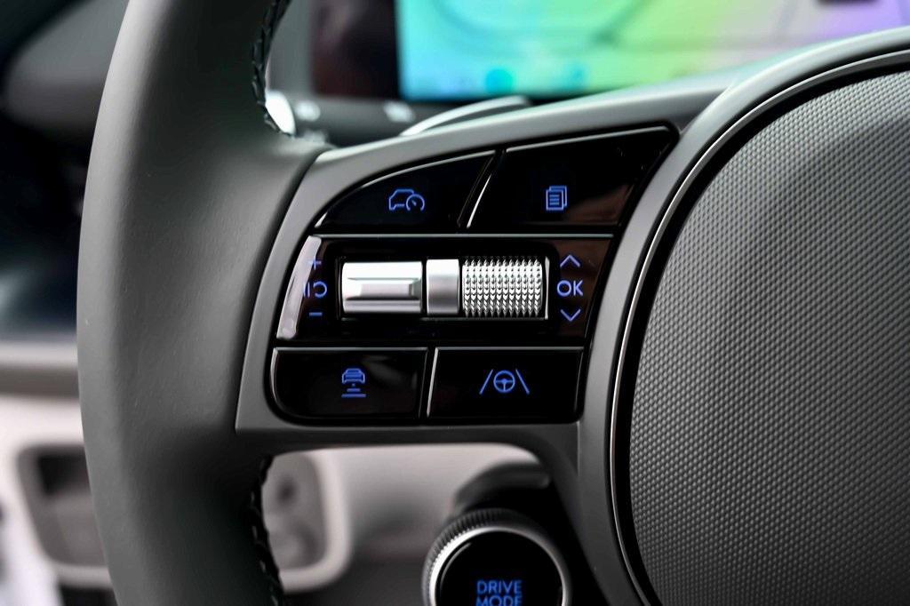 new 2025 Hyundai IONIQ 6 car, priced at $40,840