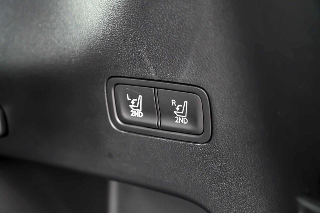 new 2025 Hyundai Santa Fe car, priced at $35,080
