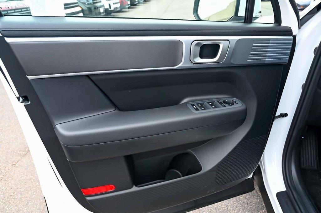 new 2025 Hyundai Santa Fe car, priced at $35,080