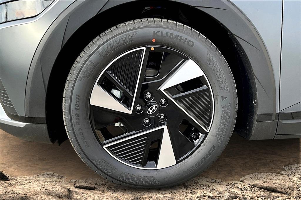 new 2025 Hyundai IONIQ 5 car, priced at $54,220