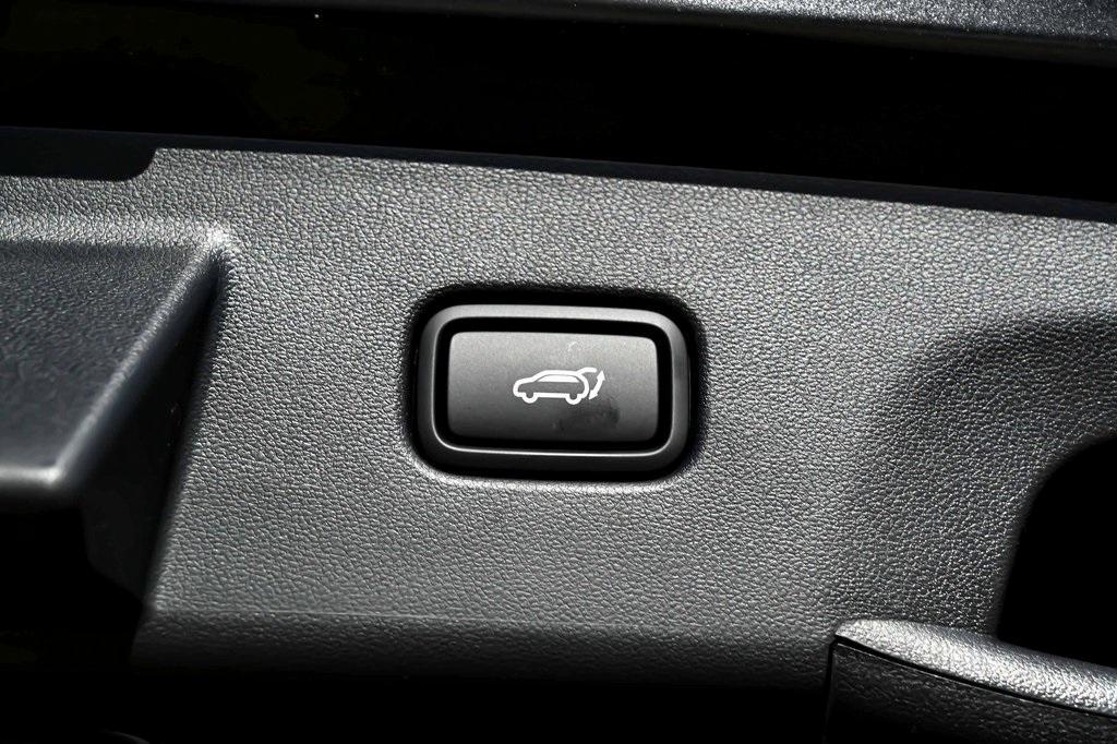 new 2025 Hyundai TUCSON Plug-In Hybrid car, priced at $40,590