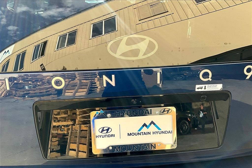 new 2026 Hyundai IONIQ 9 car, priced at $63,465