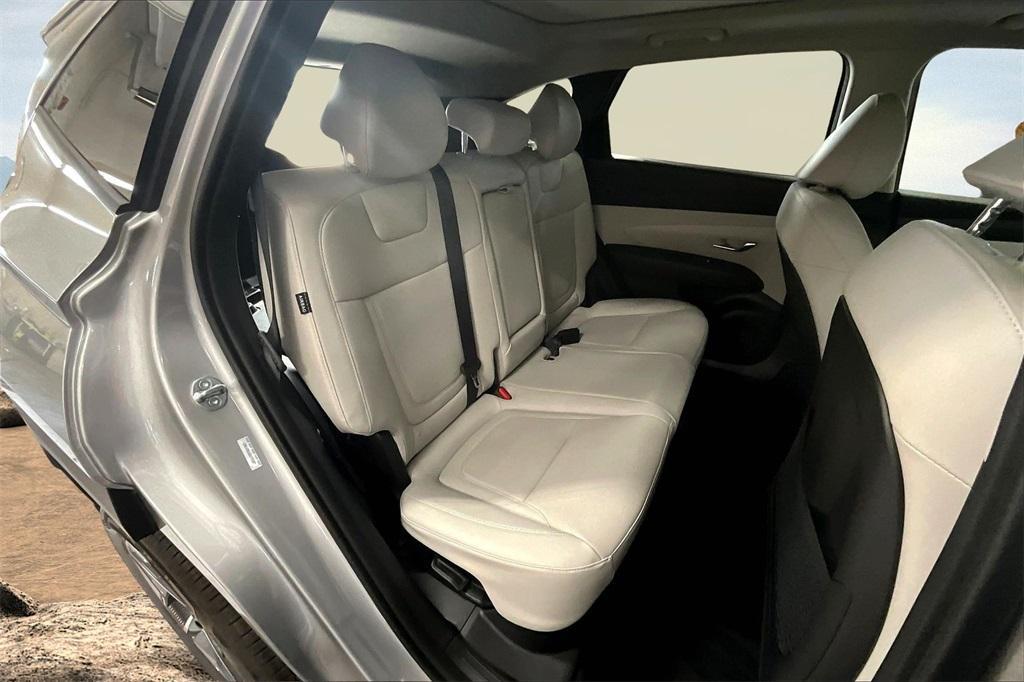 new 2025 Hyundai TUCSON Hybrid car, priced at $32,415