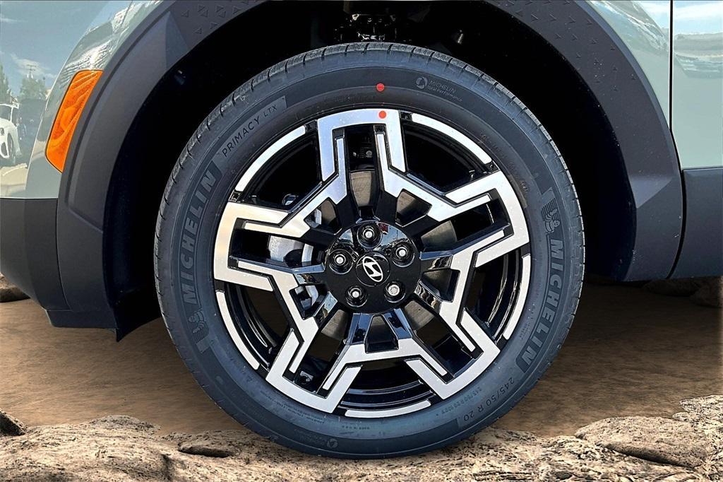 new 2025 Hyundai SANTA CRUZ car, priced at $41,905