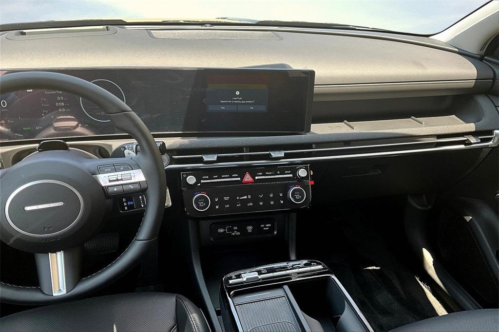 new 2025 Hyundai TUCSON Hybrid car, priced at $40,150