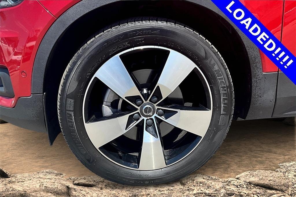 used 2019 Volvo XC40 car, priced at $20,497