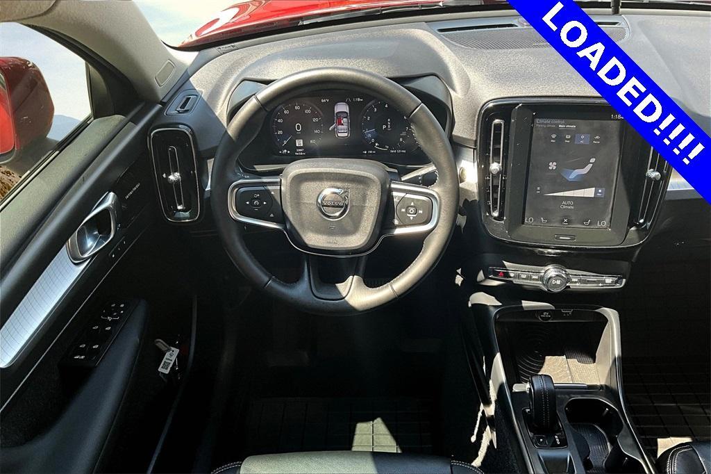 used 2019 Volvo XC40 car, priced at $20,497
