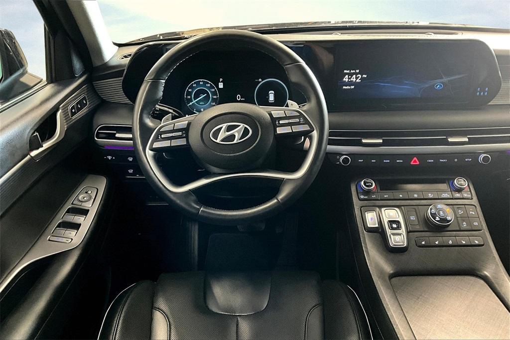 used 2024 Hyundai Palisade car, priced at $42,995