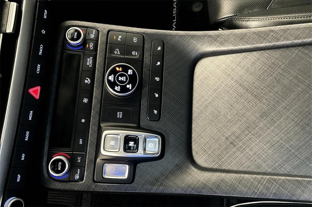 used 2024 Hyundai Palisade car, priced at $42,995