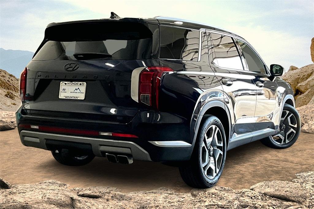 used 2024 Hyundai Palisade car, priced at $42,995